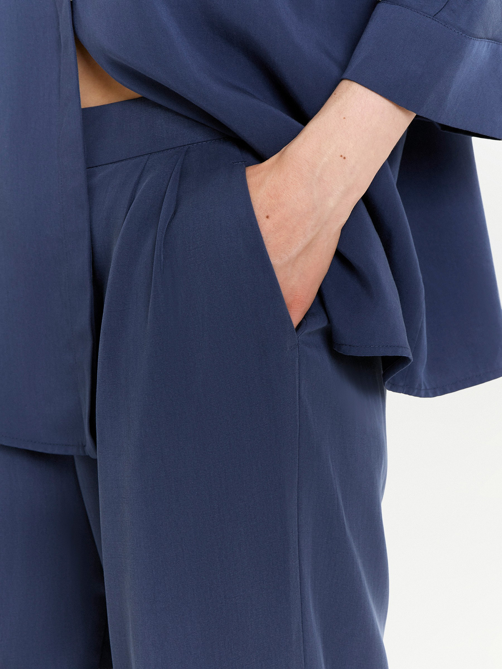 Брюки на резинке из 100% тенсела